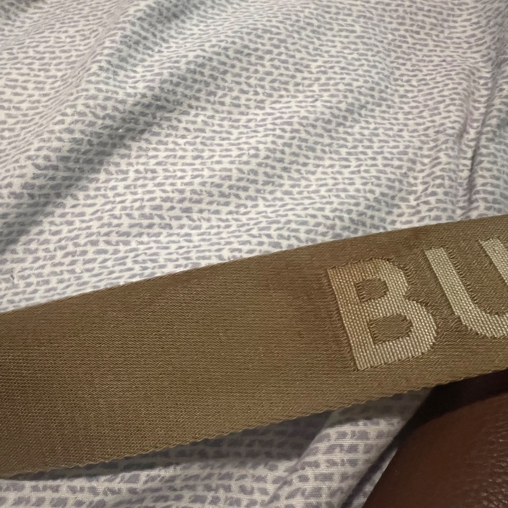 Burberry Note Shoulder Bag - Picture 10 of 13